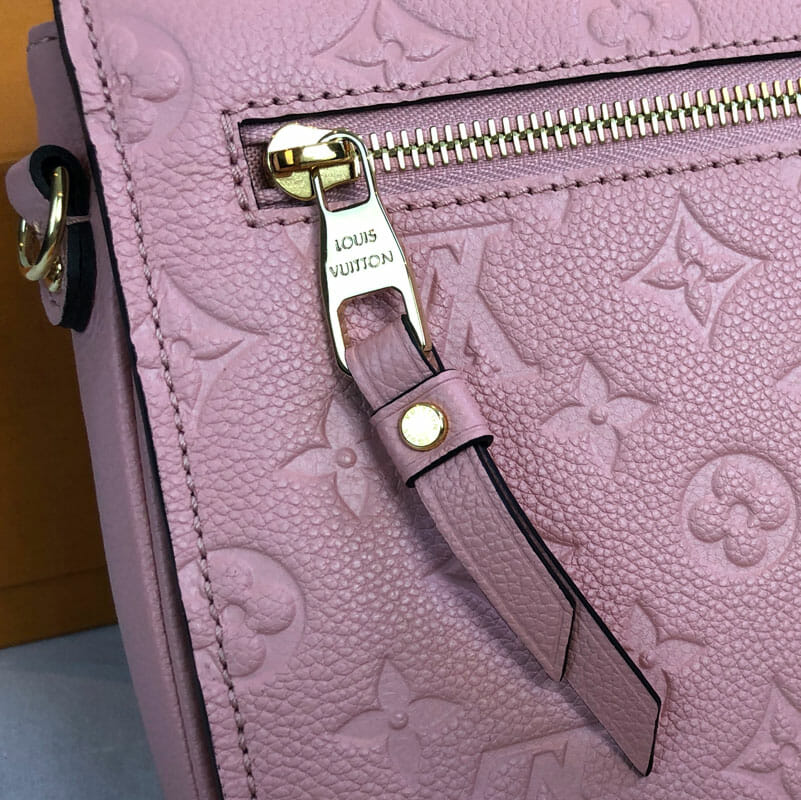 pochette metis rose poudre