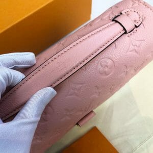 rose poudre pochette metis