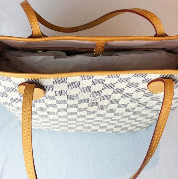 Louis Vuitton Neverfull Damier Azur MM with Rose Pink handbagholic 3