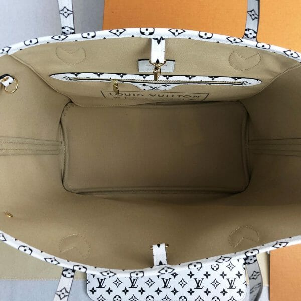 Louis Vuitton Giant Monogram Neverfull MM green and khaki cream lining