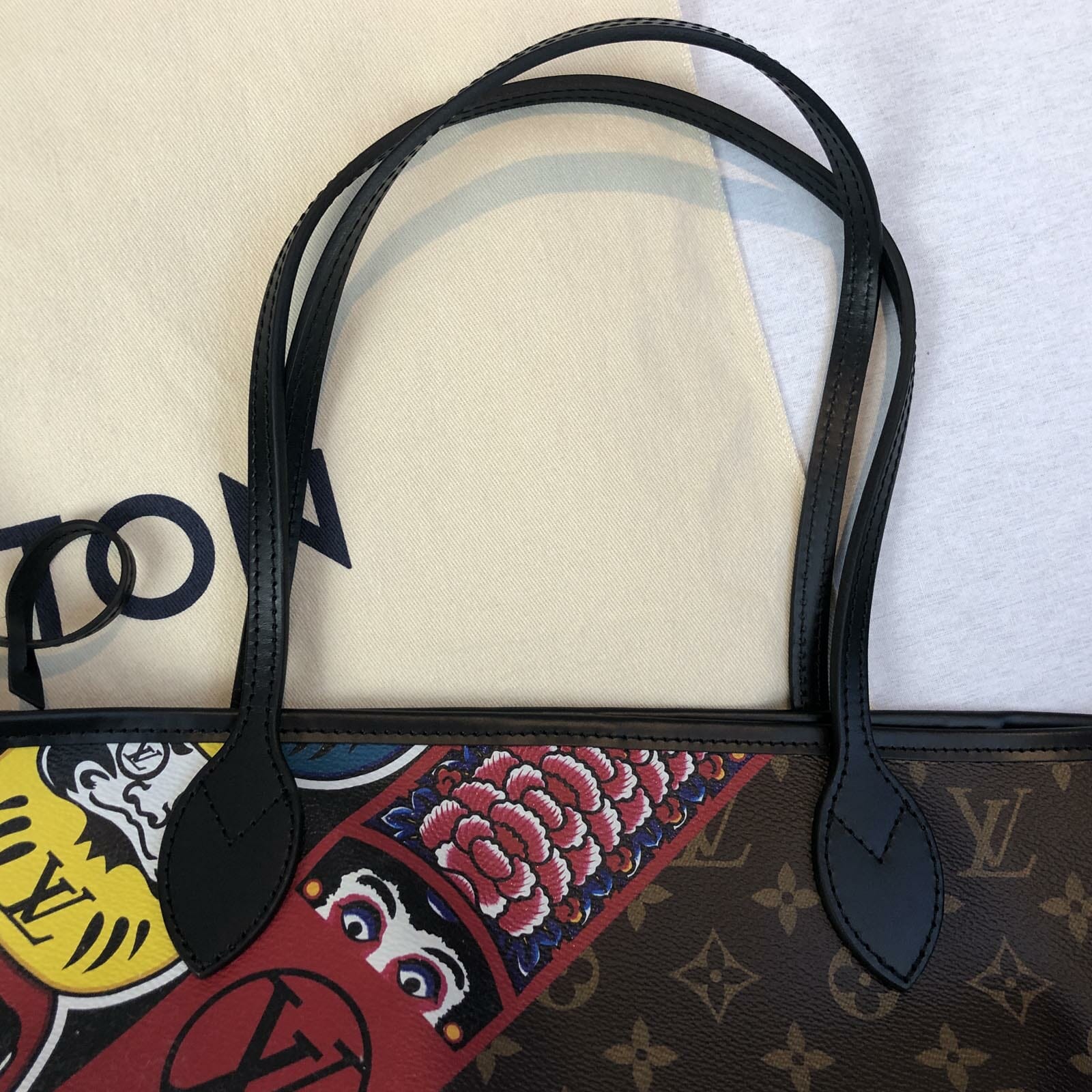 LOUIS VUITTON NEVERFULL MM GAME ON GIANT MONOGRAM BLACK BAG & REMOVABLE  POUCH
