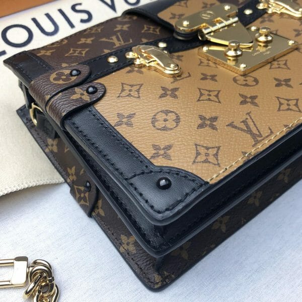 louis vuitton authentic trunk clutch shoulder bag left corner