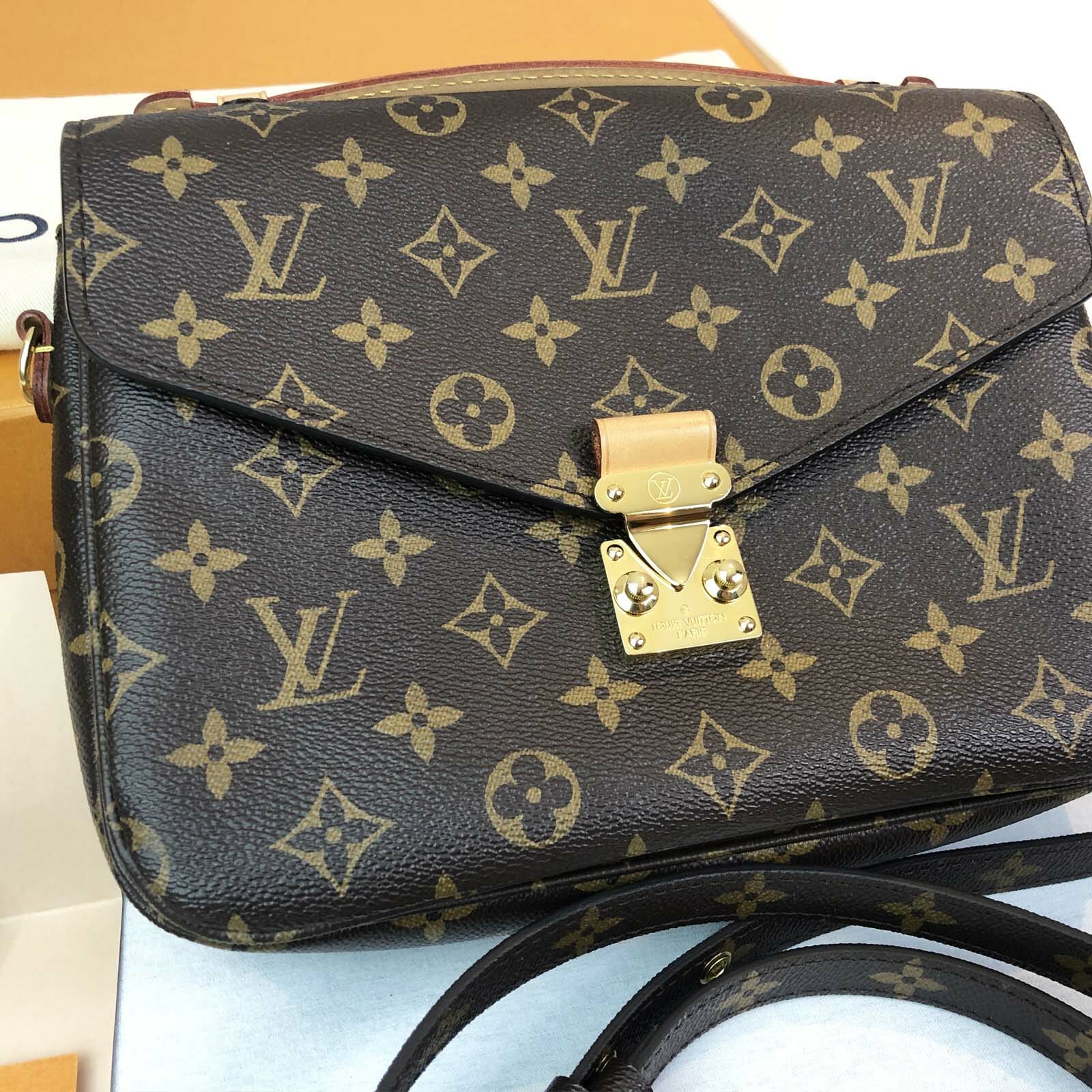 All About The Louis Vuitton Pochette Metis + Authenticity Tips