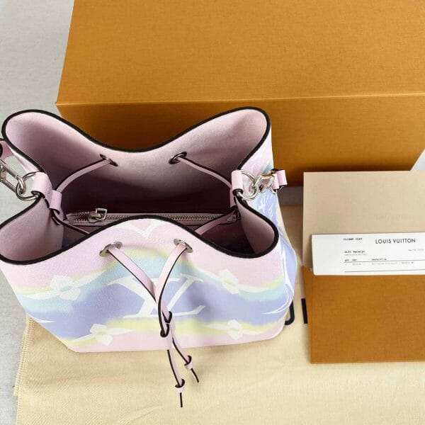 louis vuitton neonoe escale pastel