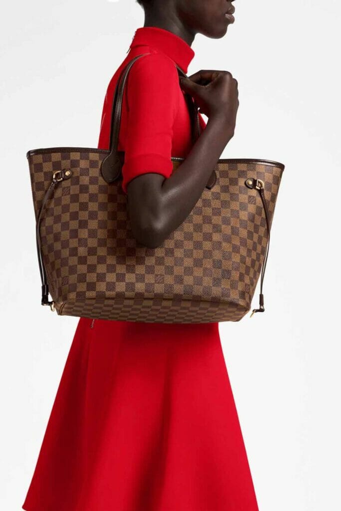 The 8 Most Timeless Luxury Tote Bags — Louis Vuitton Saint Laurent Chanel  Prada Tote Bag