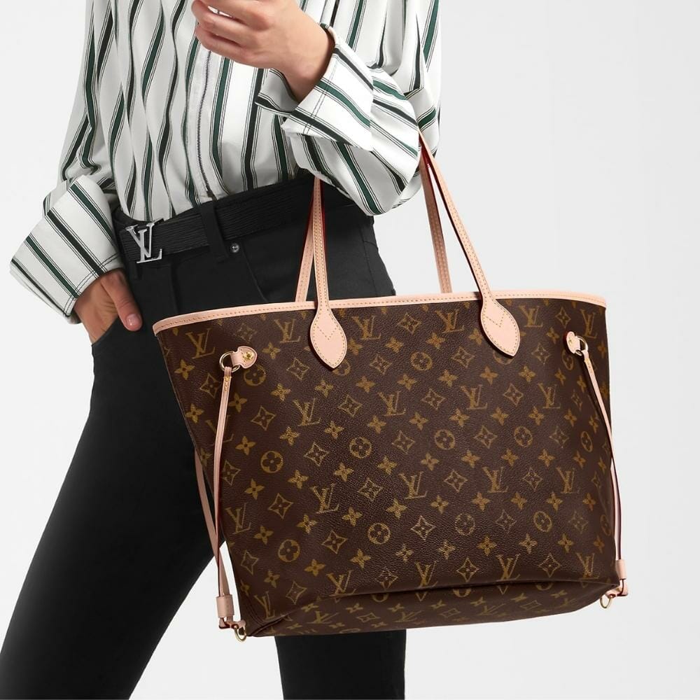 Is the petit noé bag from louis vuitton comfortable and practical for daily  use? : r/handbags